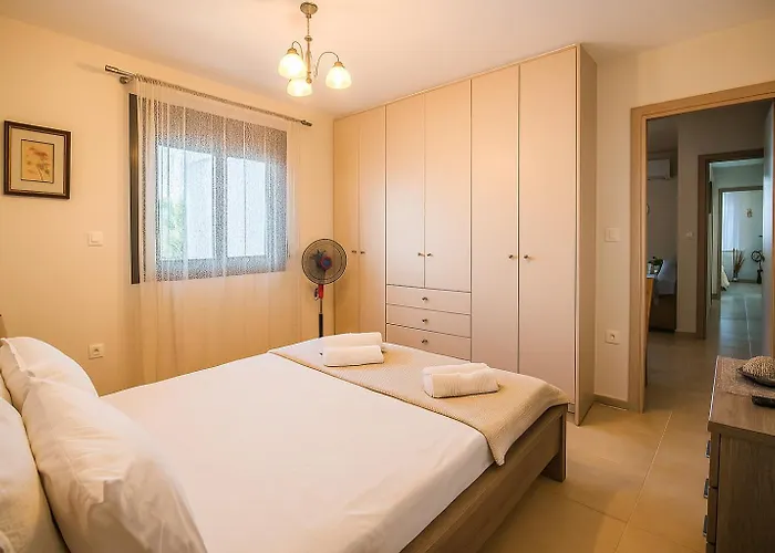 Onar Zin Seabliss - Majestic Getaways * Xylokastro